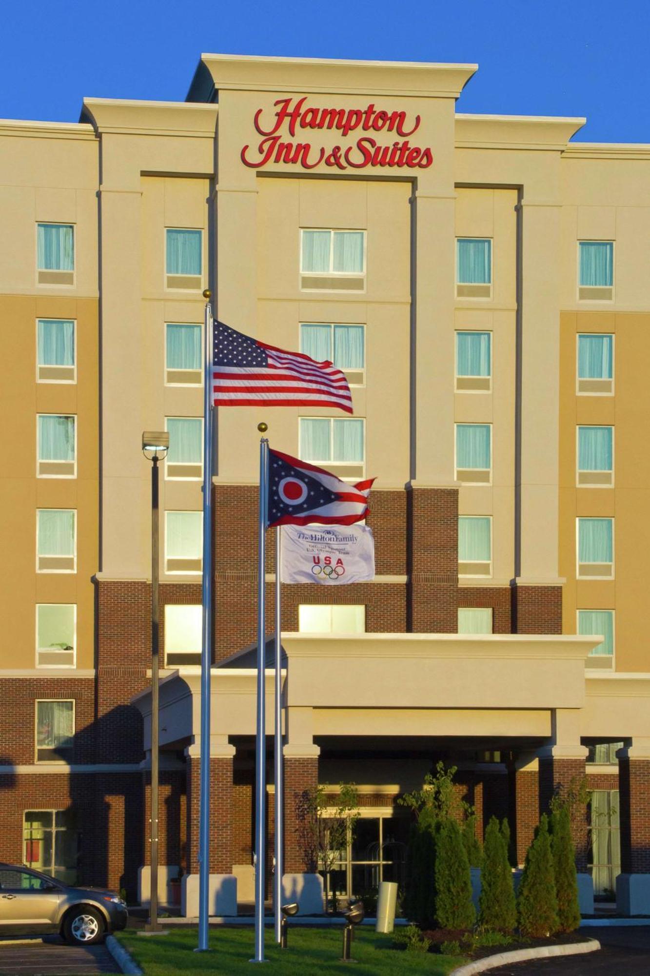 Hampton Inn & Suites Columbus/University Area Bagian luar foto